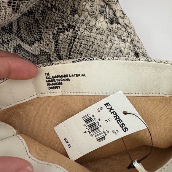 Express Snake Print Over the Knee Boots Size 7 - Picture 8 of 10